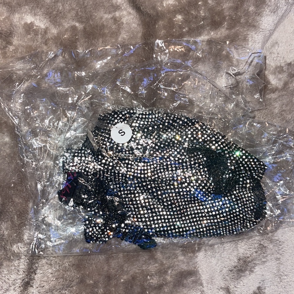 HMS Rhinestone Chain Top - Picture 4 of 6